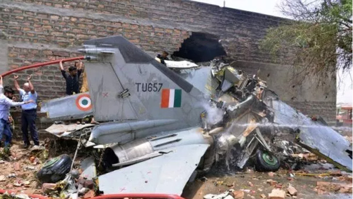যুদ্ধ ছাড়াই বিধ্বস্ত হচ্ছে ভারতের জঙ্গিবিমানগুলো