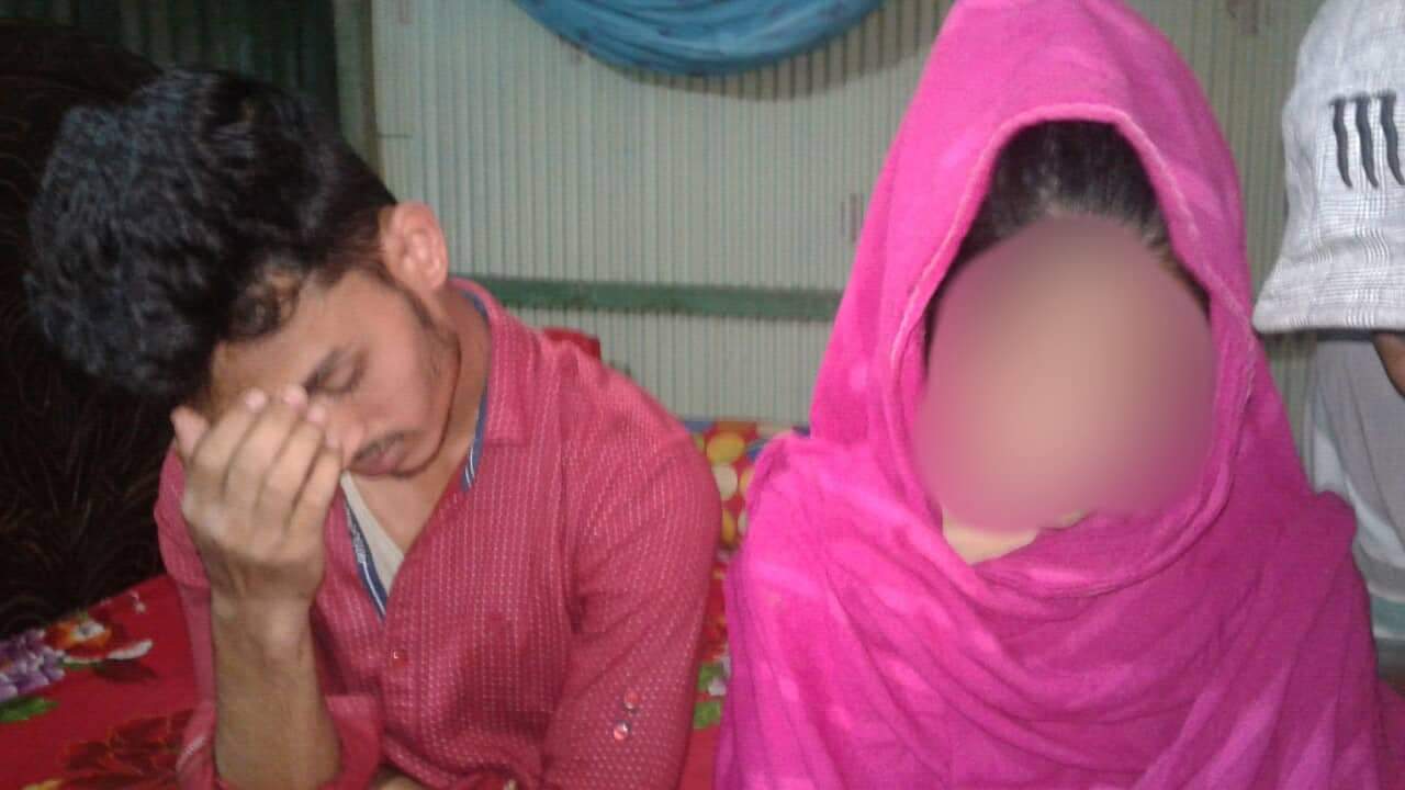 ভোলার রাজাপুরে আপত্তিকর অবস্থায় কিশোর-কিশোরীকে আটক করেছে ভোলা থানার পুলিশ