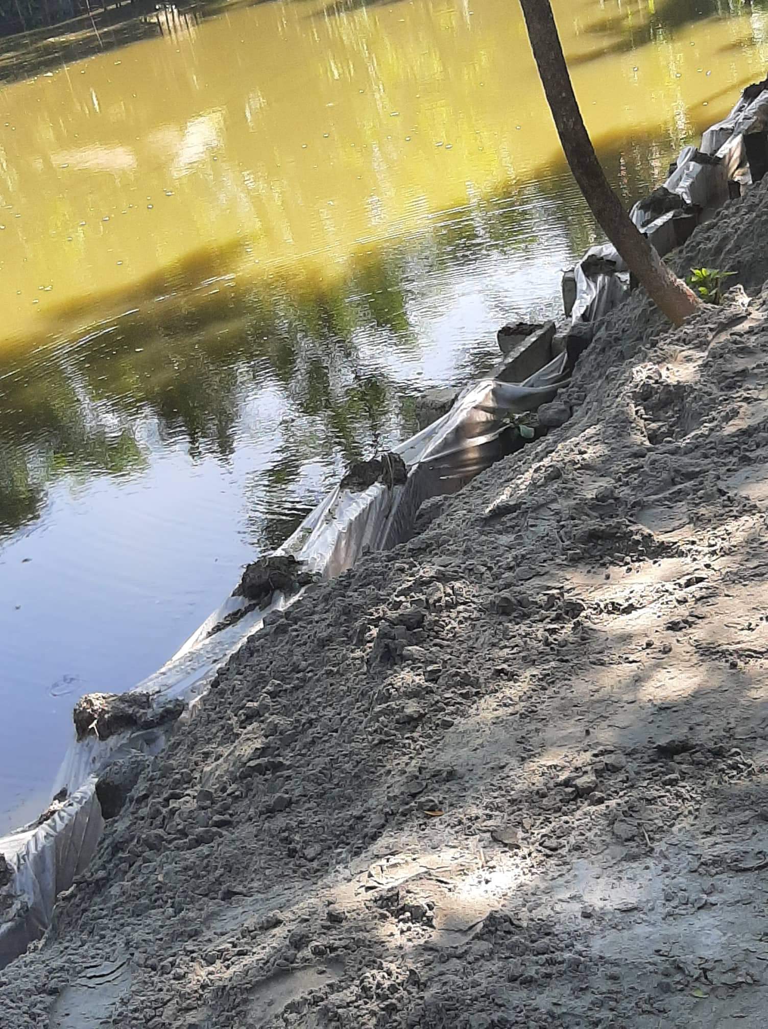 ভোলায় ১১.৫ কিলোমিটার রাস্তা নির্মানে ব্যাপক অনিয়ম।