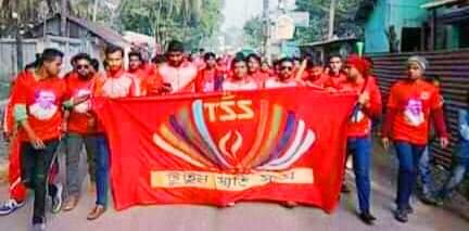 ভোলা জেলা পরিষদ গোল্ডকাপে সামসুদ্দিন স্মৃতি সংঘকে হারিয়ে  টুটুল স্মৃতি সংঘ ২-১ গোলে বিজয়ী