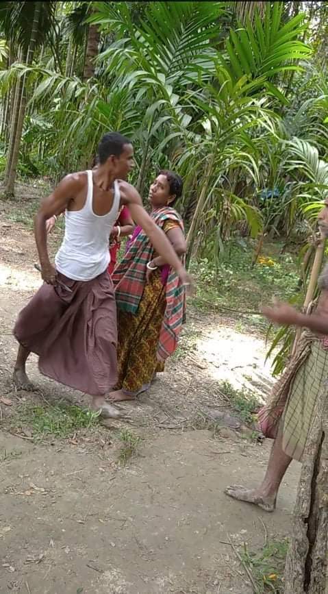 দৌলতখান চরপাতায় তুচ্ছ ঘটনাকে কেন্দ্র করে সন্ত্রাসী উত্তম হাওলাদার গংরা অঞ্চলী রানীকে হত্যার চেস্টা।।