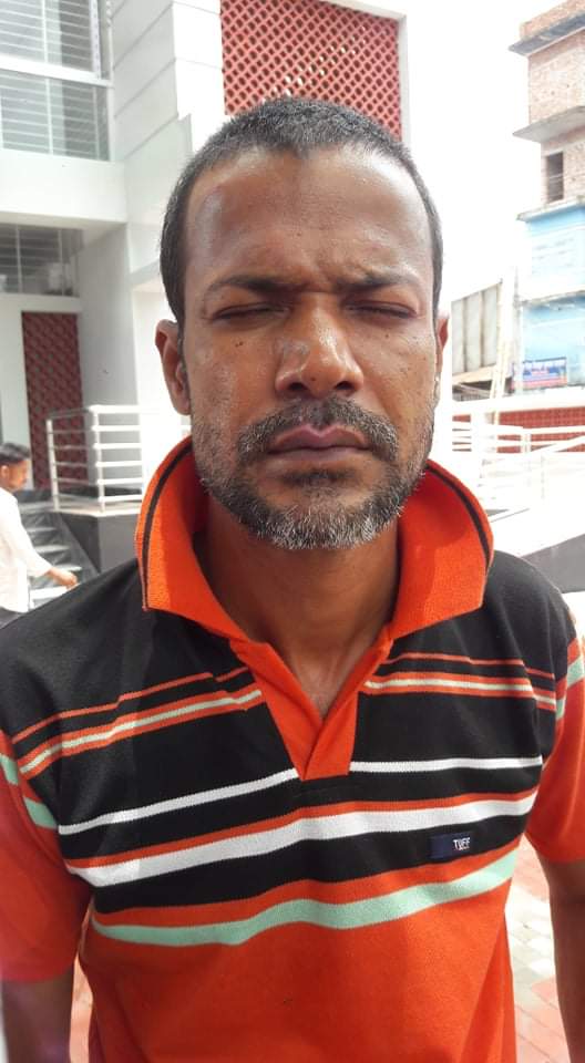 ভোলা হকার্স সমিতির সেক্রেটারির অর্ধ কোটি টাকা আত্মসাৎ,ওয়াড যুবলীগ নেতা জখম।।