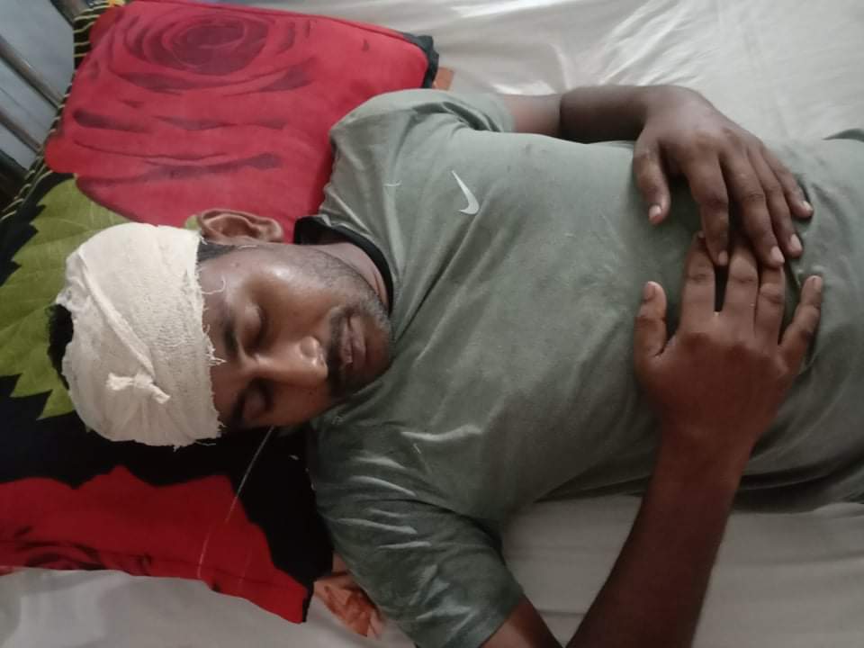 চরসামাইয়ার সাবেক ইউনিয়ন ছাত্রলীগ সভাপতিকে পিটিয়ে জখম।।