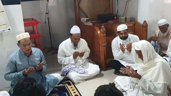 সাবেক মন্ত্রী তোফায়েল আহমেদ ভোলার মানুষের জন্য একটি আলোকিত লাইট, দোয়া অনুষ্ঠানে চেয়ারম্যান বশির।।