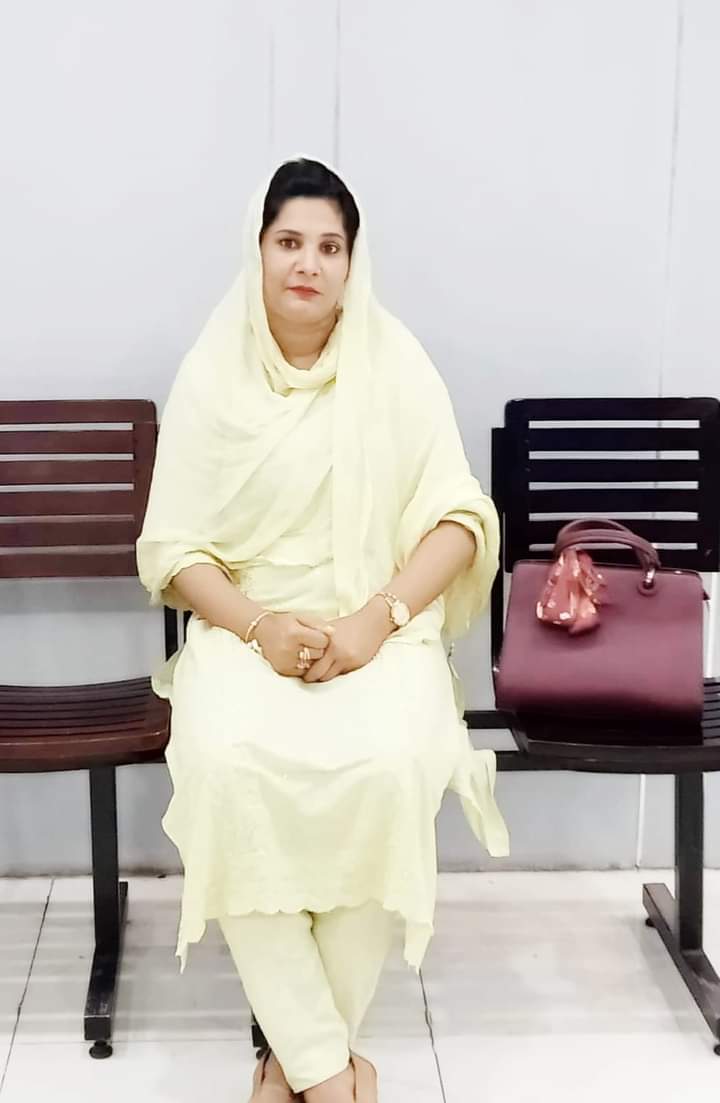 হায়রে টাকা জীবন চাকা, আটকে দিলি তুই।।