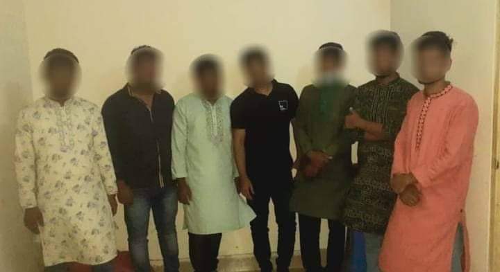 ভোলায় সমাজকর্মী পদে নিয়োগ পরীক্ষায় অসাধুপায় অবলম্বনের দায়ে দুই নারী সহ ৯ পরীক্ষার্থী আটক।।