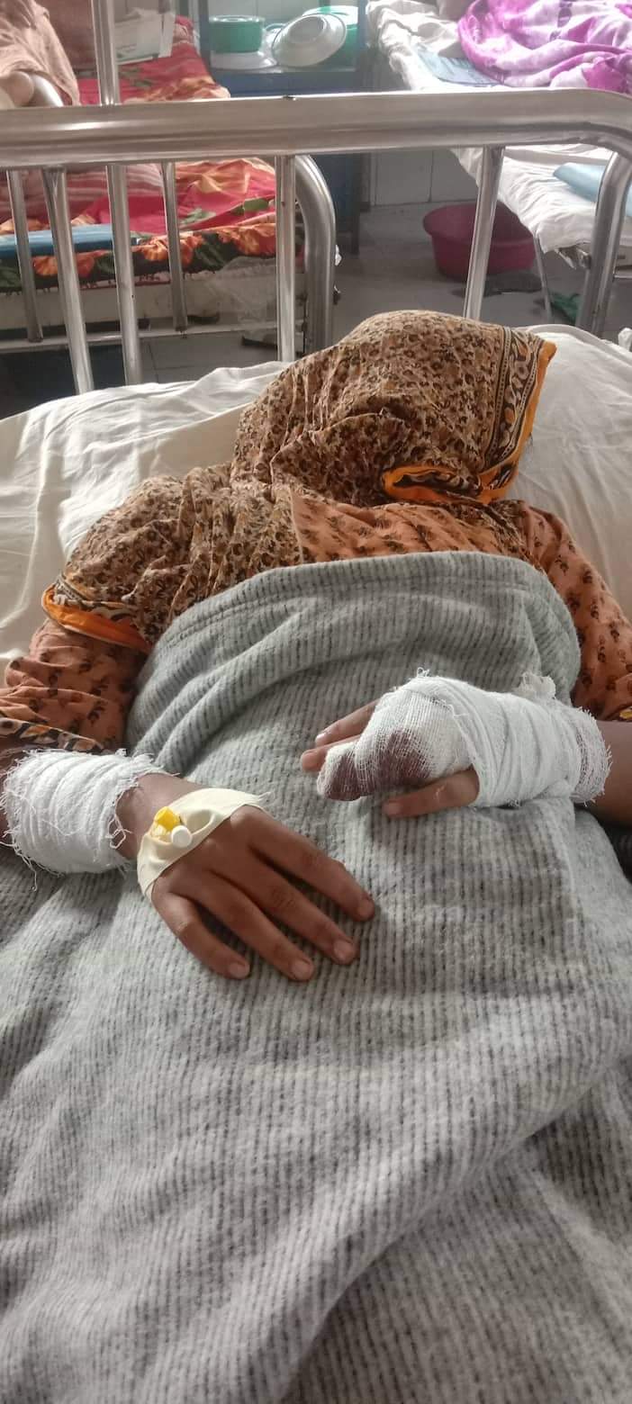 ভোলার পশ্চিম ইলিশায় জমি দখল কে কেন্দ্র করে দুই গ্রুপের সংঘর্ষ।।