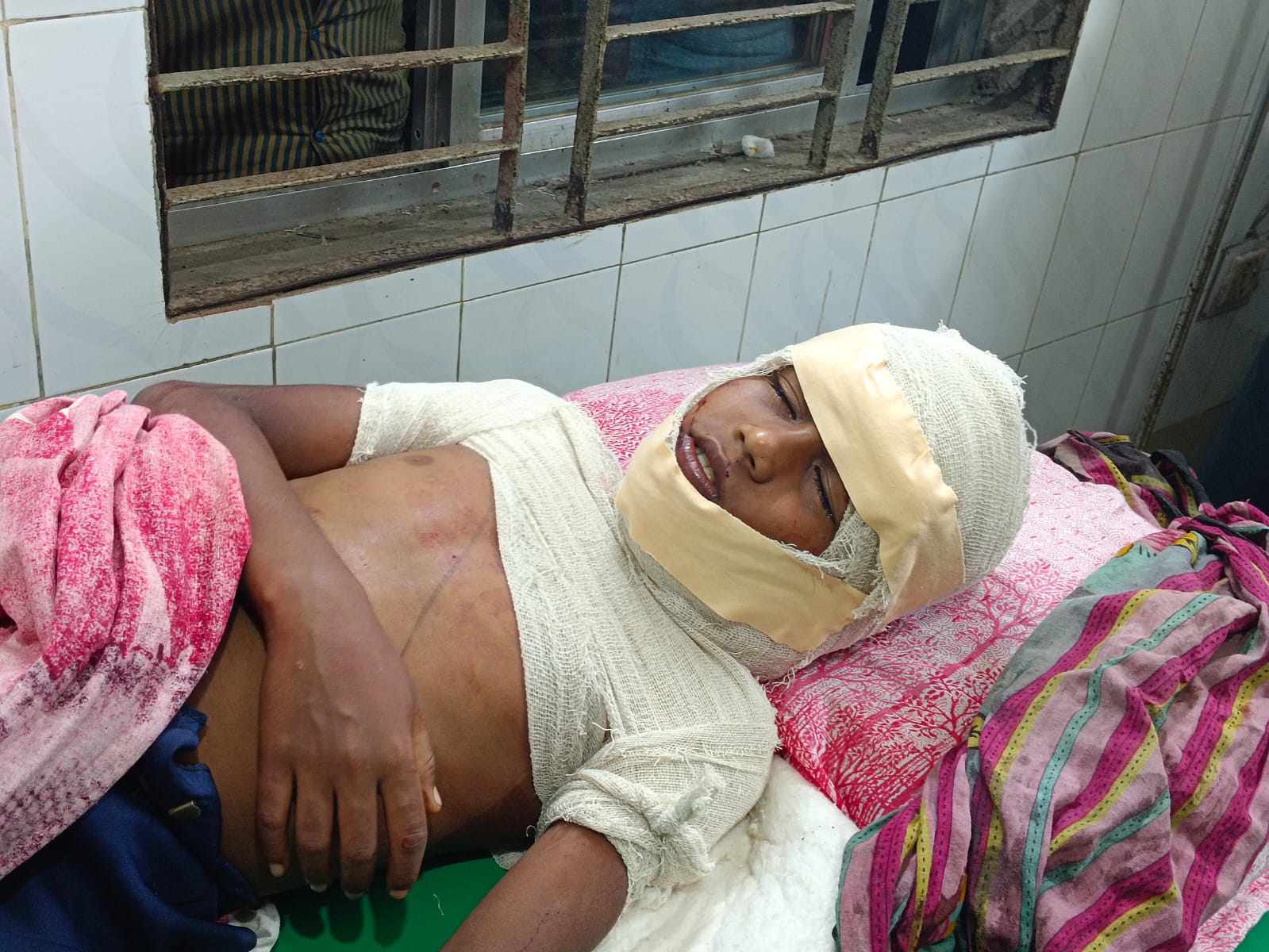 ভোলায় শিশু হাফেজ আব্দুল্লাহকে কুপিয়ে রক্তাক্ত জখম