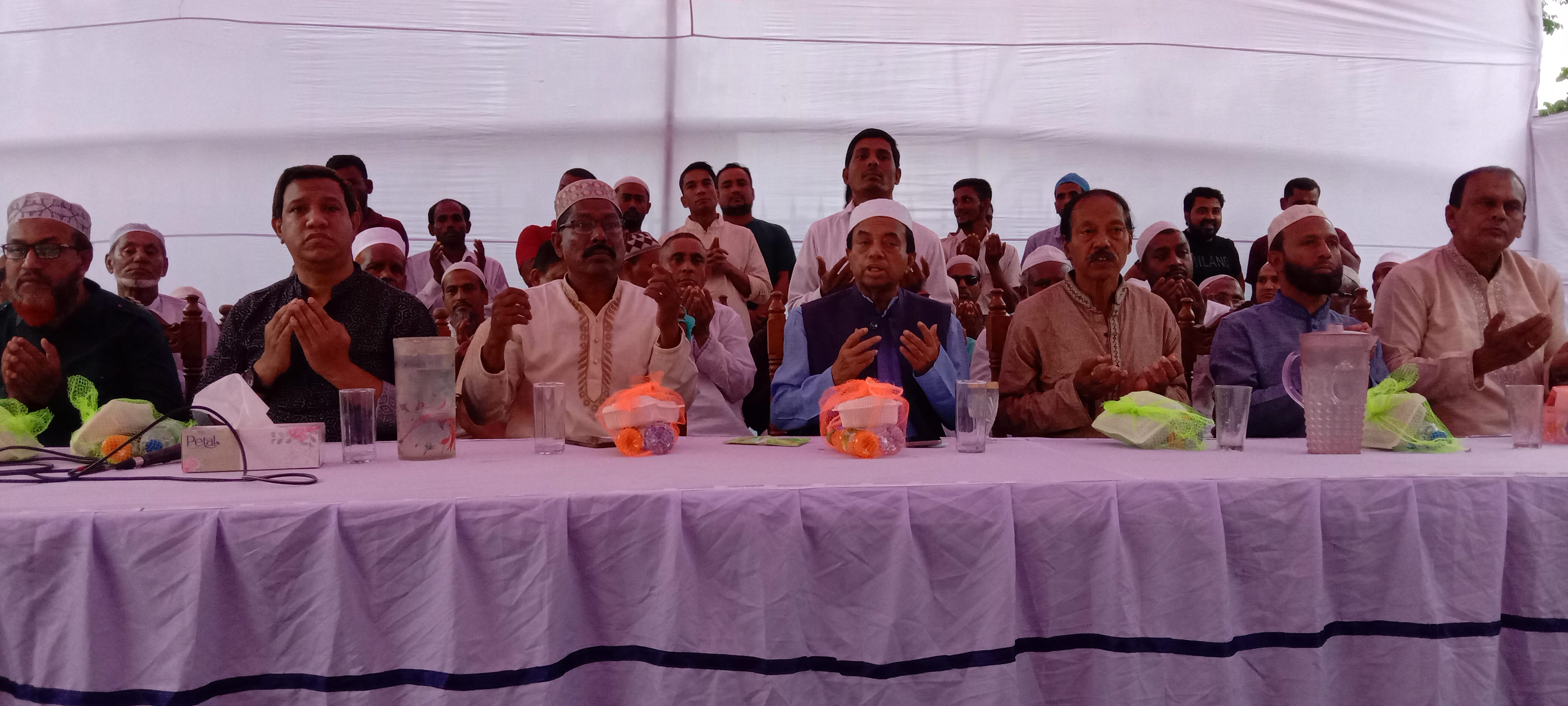 ভোলা সদর উপজেলা পরিষদের চেয়ারম্যান প্রার্থী মোশারেফ হোসেন এর ইফতার ও দোয়া মাহফিল